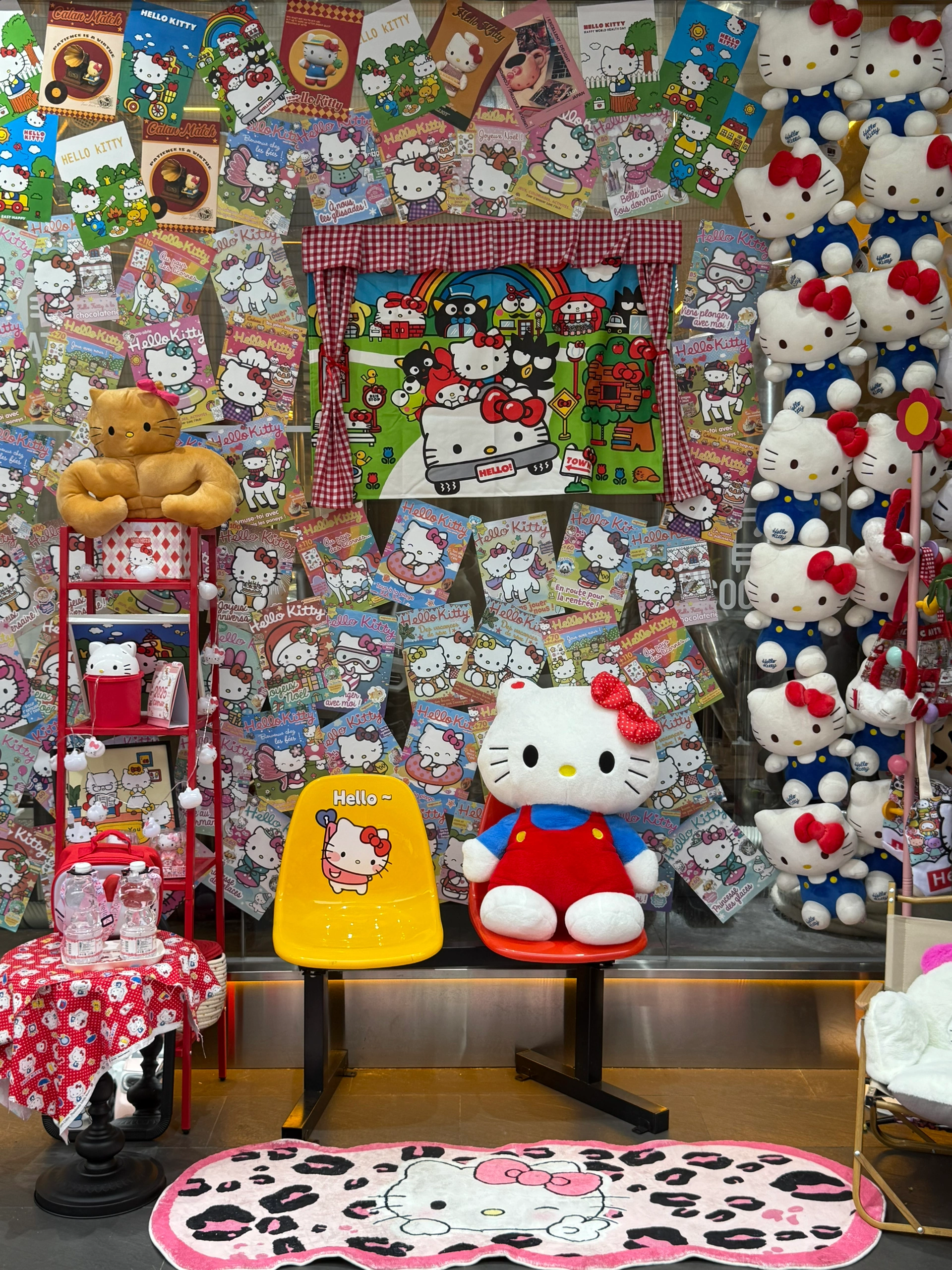 终于开了！深圳首家！hello kitty主题精酿🐱 超可爱的Kitty主题！小甜酒很好喝🍹
特别是葡萄味的和草莓味的😋 @橘子爱吃肉