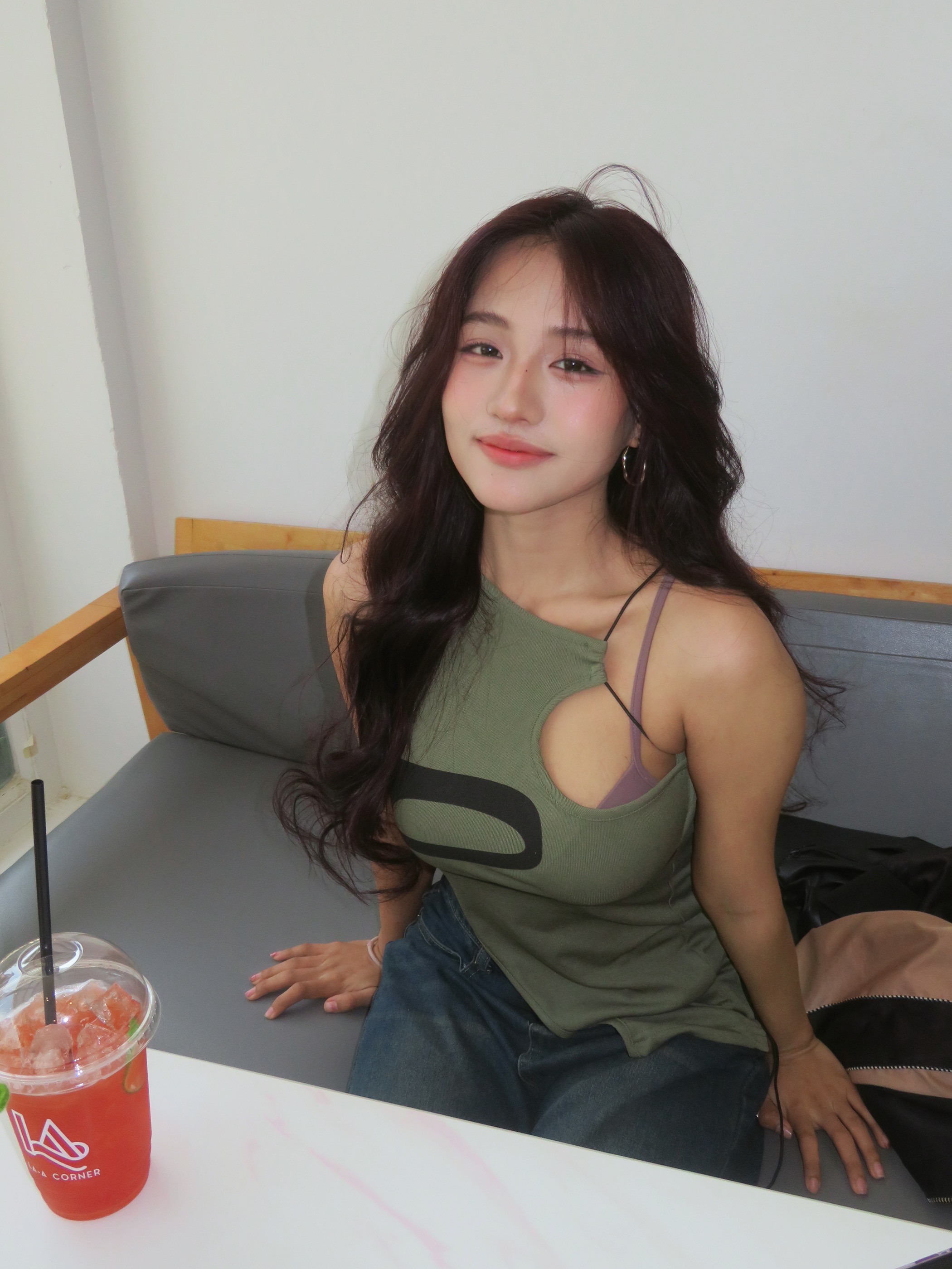 Green and me 💚 #ccd #girls #tikasrim #girl #ccd链 #生活美学 #ootd @Evelyn.k