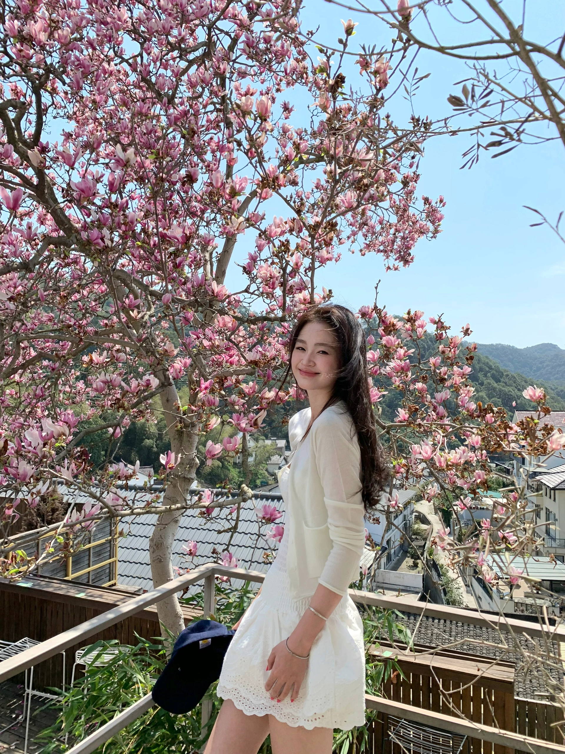 𝐒𝐩𝐫𝐢𝐧𝐠 𝐃𝐚𝐲 🕊️ 春日上山淋场花瓣雨 @瘦肉丸