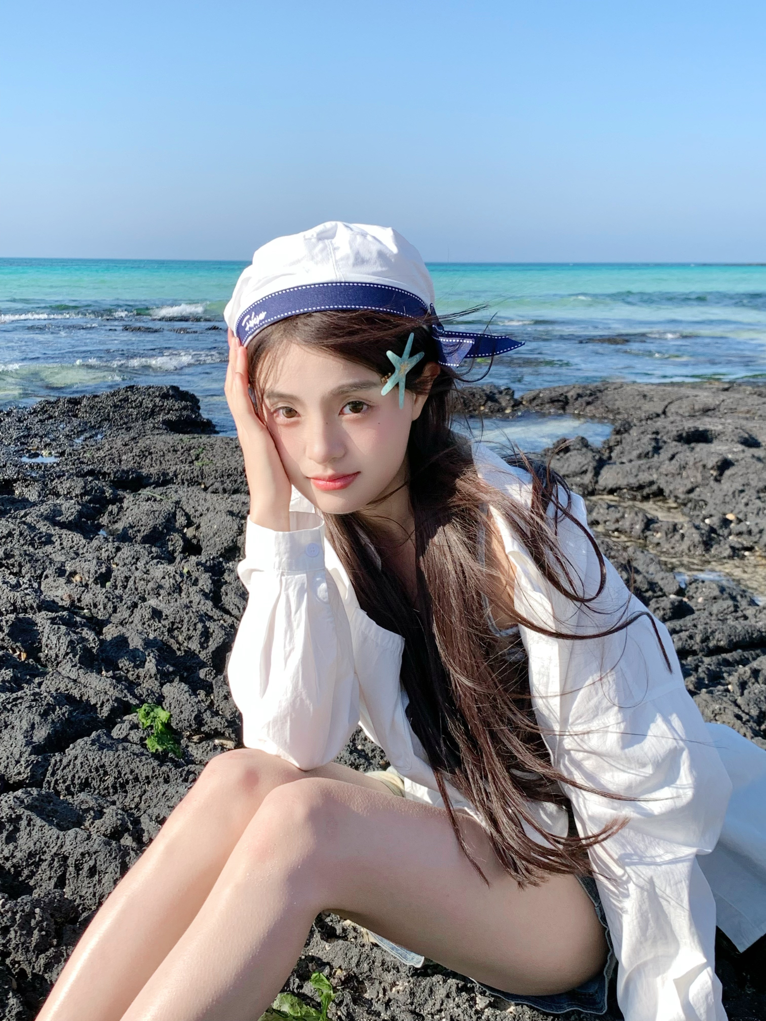 🐚𝘏𝘦𝘢 ~ 𝘑𝘦𝘫𝘶 又来济州岛的果冻海啦～
#我的日常 #拍照姿势 #济州岛 #济州岛拍照 #海边拍照姿势 @壮壮的小口袋里