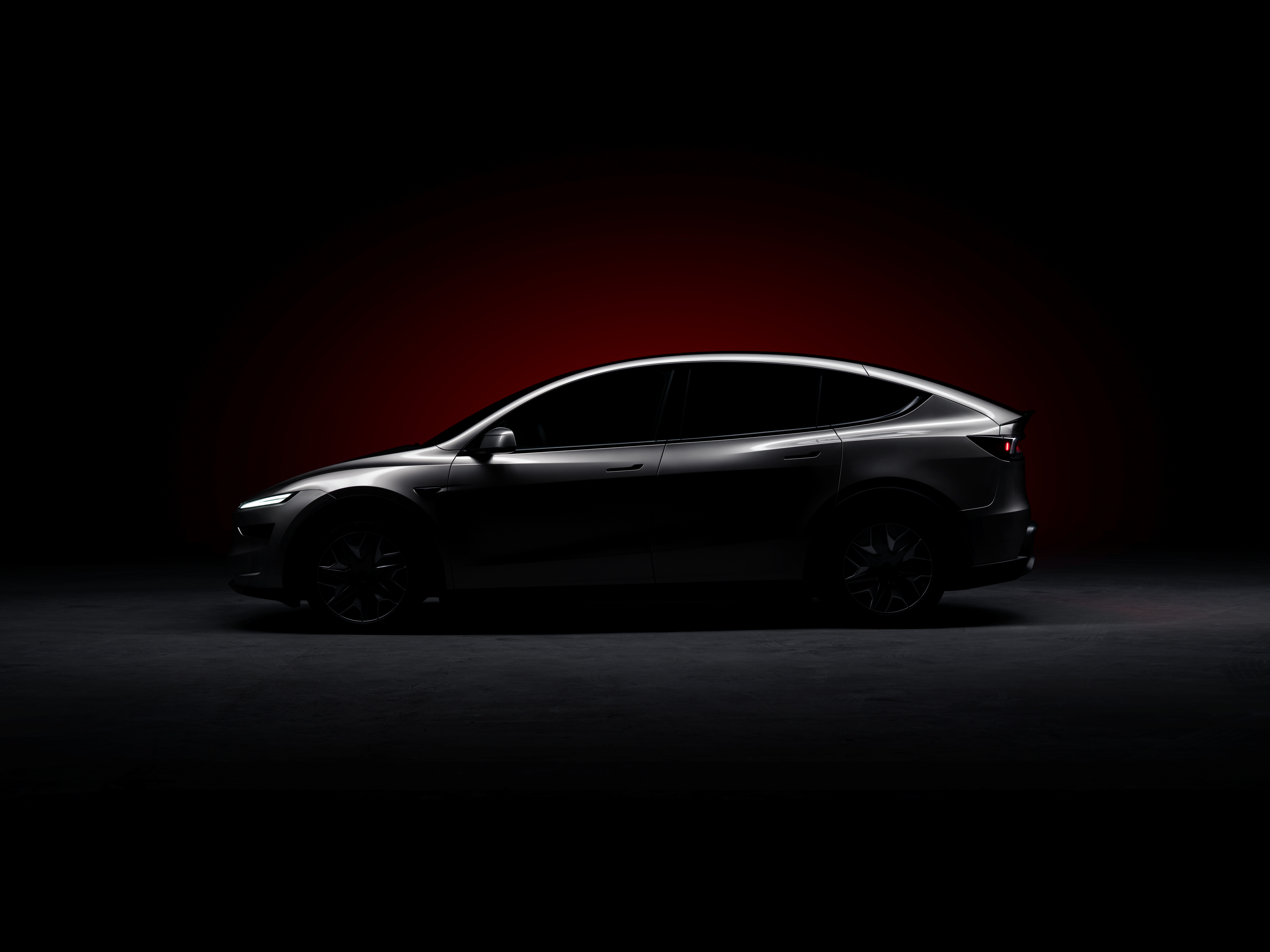 Model Y L，金秋见！ @特斯拉