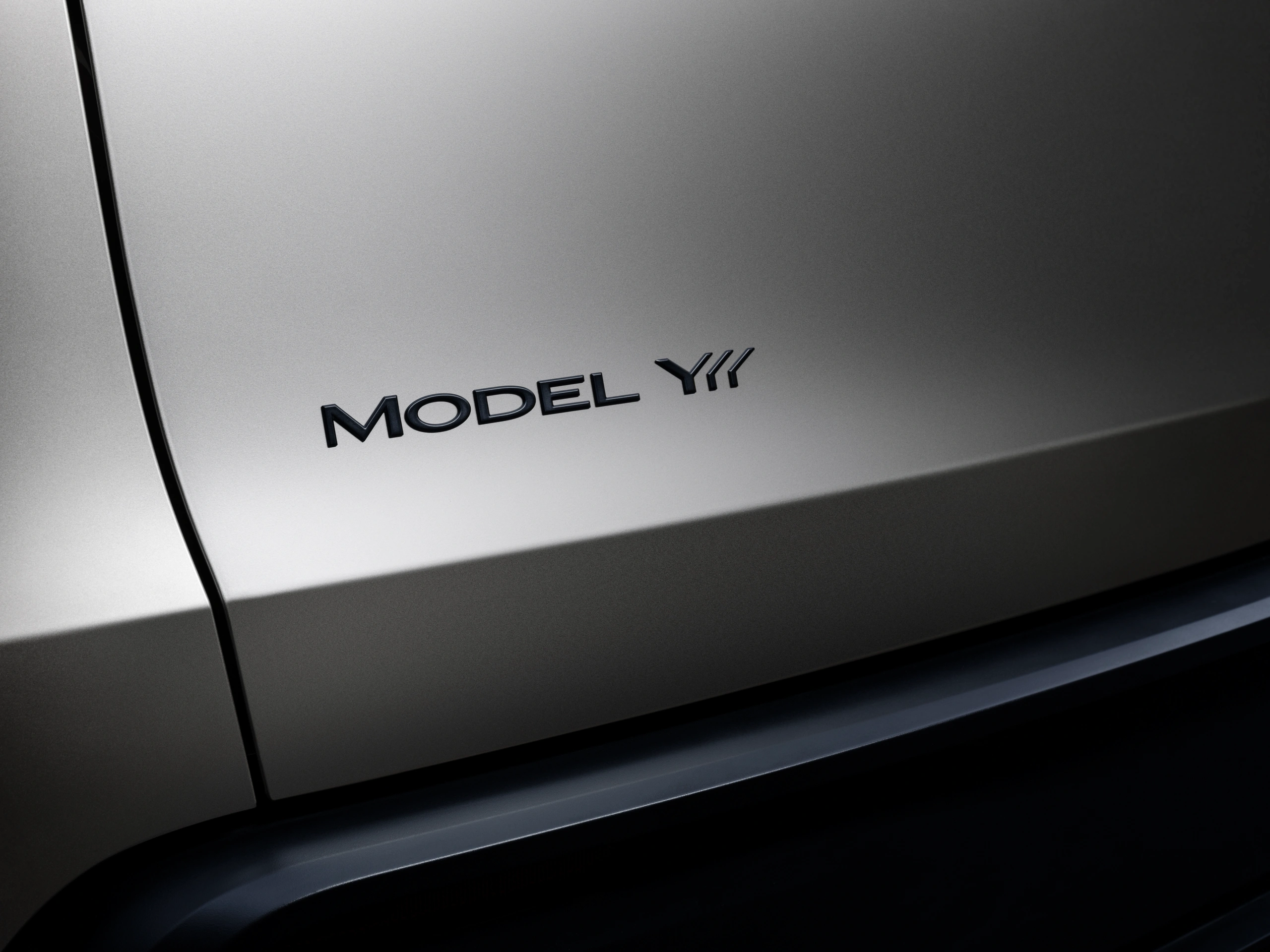 Model Y L，金秋见！ @特斯拉