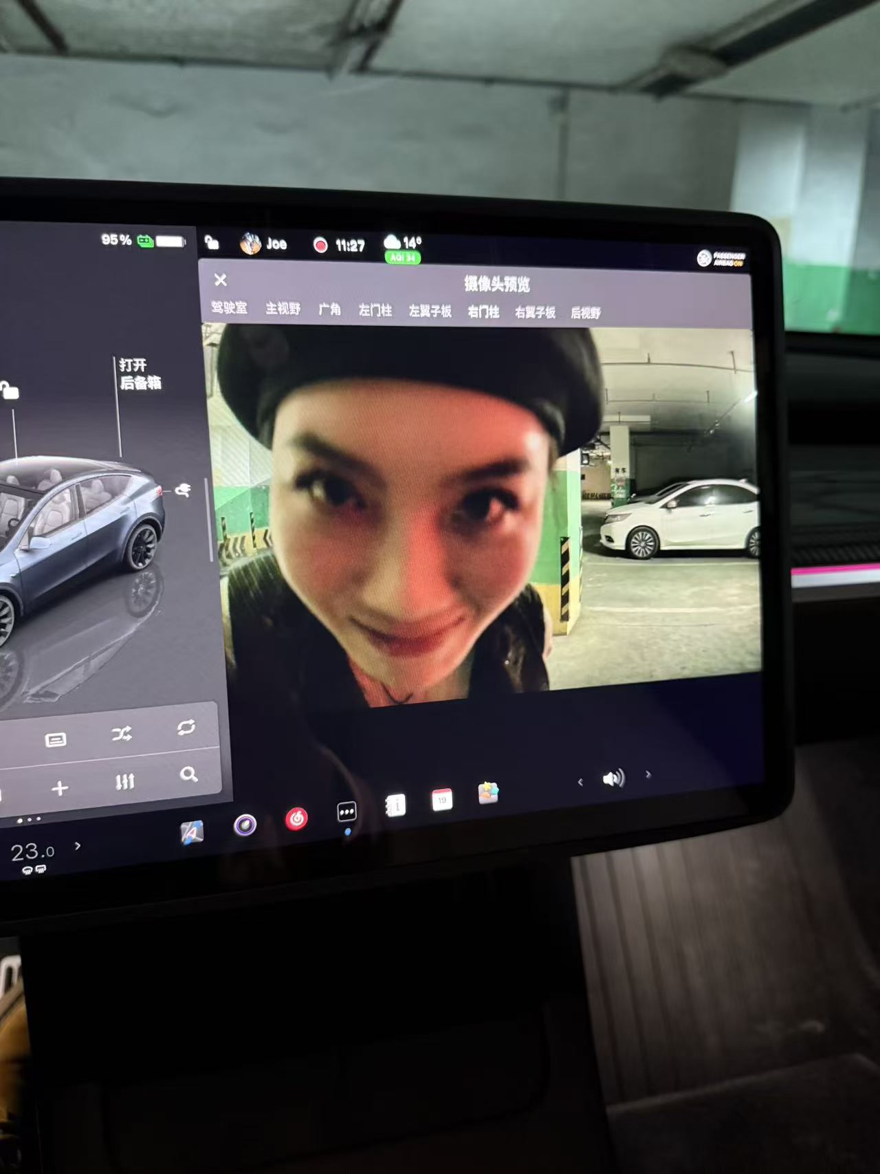 特斯拉女车主报道 特斯拉不仅车机内拍照好看，门柱摄像头也是绝了
#神仙女友 #特斯拉车内拍照 #特斯拉fsd #特斯拉升级 #modely @立志给女朋友拍遍全世界